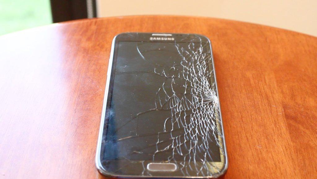 Samsung Phone Repairs Cracked or Shattered Screen